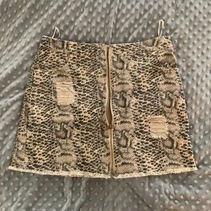 Snakeskin skirt - never worn